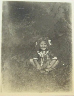 Photograph; c. 1900-1920; XCH.1586