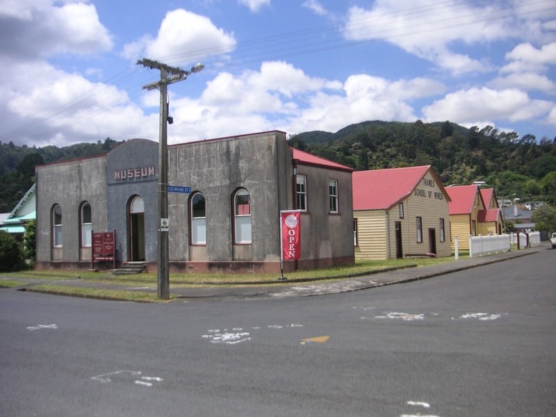 Thames School of Mines & Mineralogical Museum