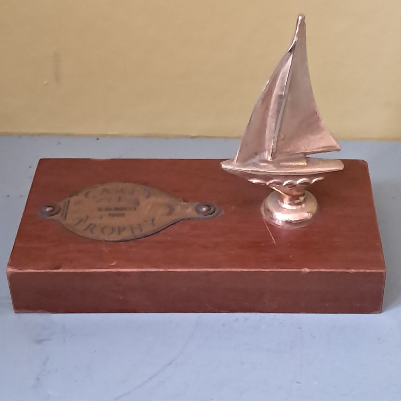 Trophy; PC/15/100 | eHive