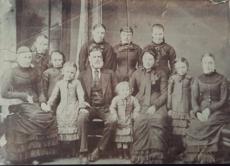 Robins Family - 1875 Voyage image item