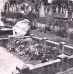 Photo: Grave of Jack Hives, Christ Church, Russell; 97/1141