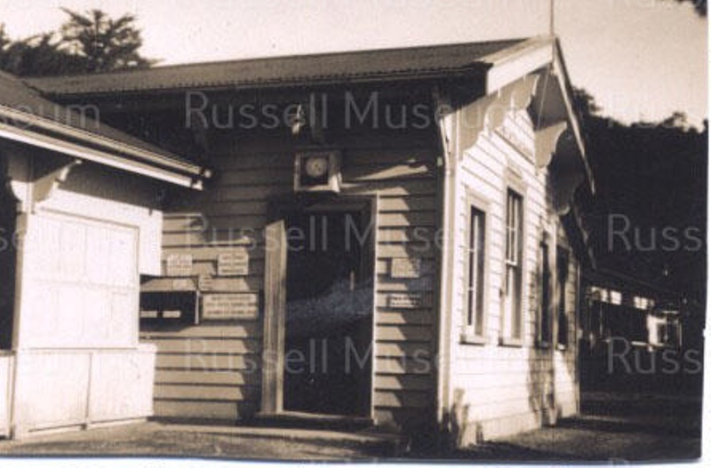 Photo Russell Post Office, after 1939; 97/929 eHive