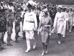 Photo: Queen Elizabeth with Governor General Bernard Fergusson at Waitangi (1963); Photographer : Tudor Collins; 97/1503