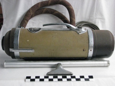 Cleaner, Vacuum; Vactric; 1936; TN.0018.108
