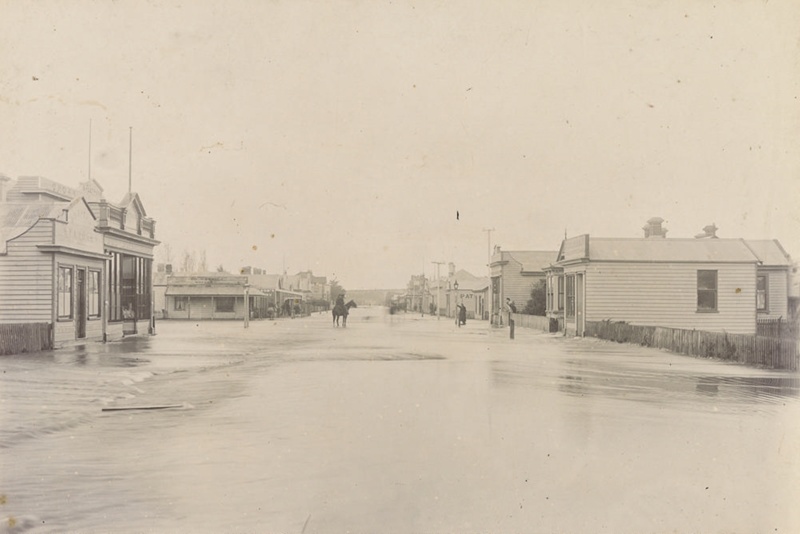 Photograph, Otautau 1913 Flood; Unknown Photographer; 1913; OT.2010.61