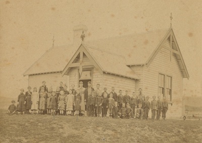 Photograph, First Otautau School; Cameron Photo; 1880; OT.2007.7.1