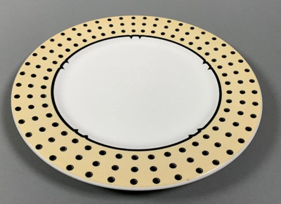Luncheon plate - Florence pattern; Crown Lynn Potteries Limited; 1988-1989; 2016.17.6