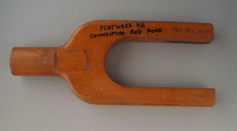 Wooden pattern - flatware machine connecting rod fork; Unknown; 1950-1985; 2008.1.2463