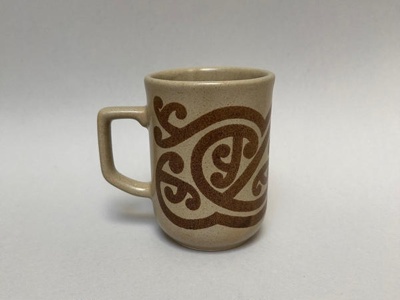 Mug - koru; Crown Lynn Potteries Limited; 2017.32.2