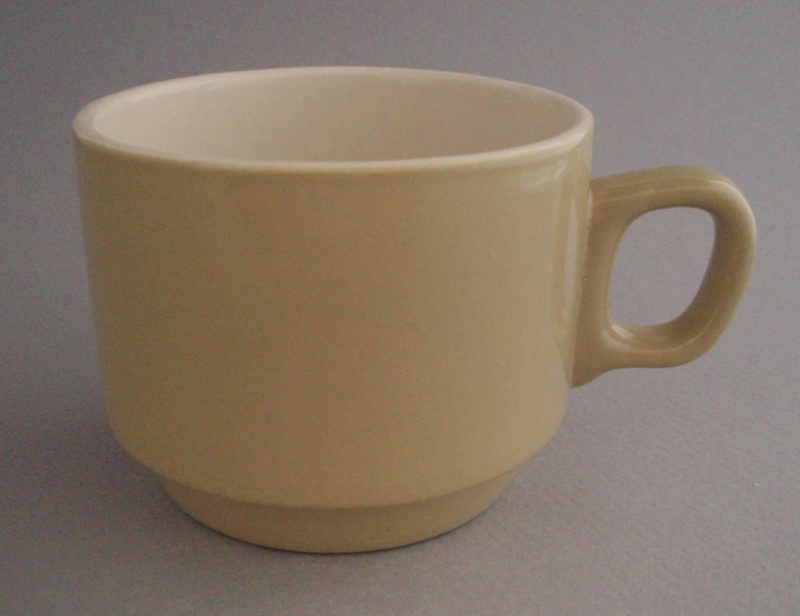 Cup - Colour glaze; Crown Lynn Potteries Limited; 1973-1989; 2009.1.50