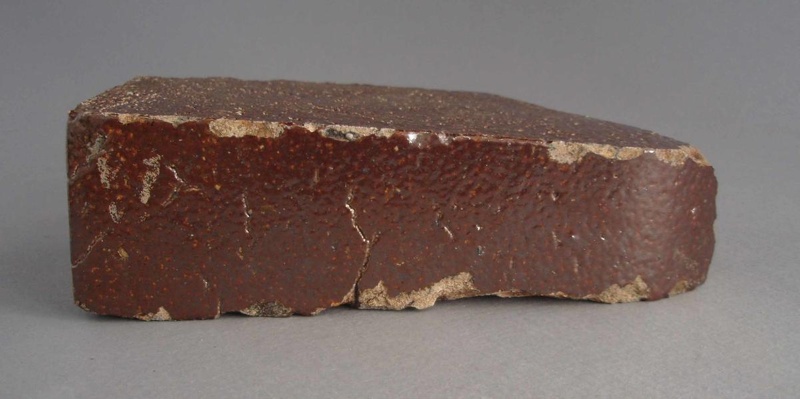 Brick fragment; Crown Lynn Potteries Limited; 1930-1950; 2009.1.1680