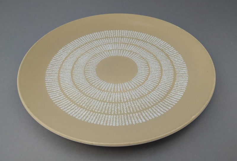 Lunch plate - Egmont pattern; Crown Lynn Potteries Limited; 1966-1975; 2016.48.3