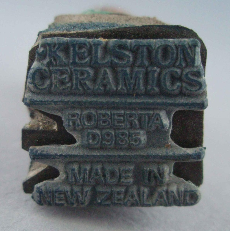 Backstamp - Roberta; Crown Lynn Potteries Limited; 1965-1985; 2008.1.2132