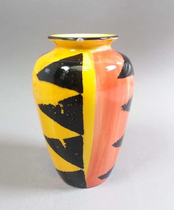 Vase - Africa pattern; Studio Ceramics NZ Ltd; 1998; 2017.1.133