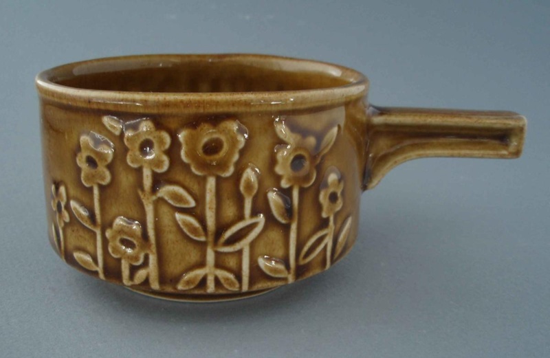 Soup bowl; Titian Potteries (1965) Limited; 1973-1985; 2009.1.911