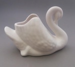 Swan; Stepahead Ceramics; 2000s Decade; 2020.19.1