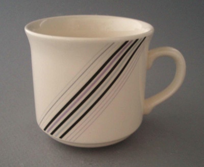 Cup; Crown Lynn Potteries Limited; 1984-1989; 2009.1.710