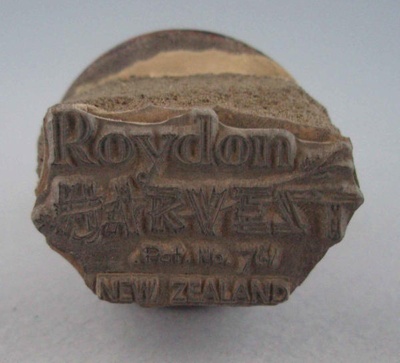 Backstamp - Harvest; Crown Lynn Potteries Limited; 1967-1975; 2008.1.2085