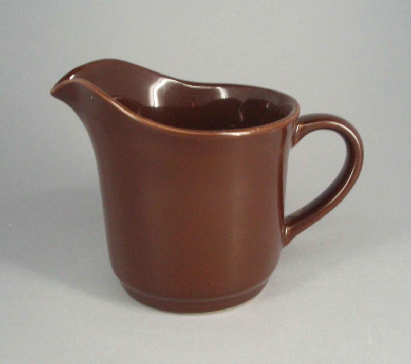 Cream jug; Crown Lynn Potteries Limited; 1984-1989; 2008.1.1006 Cream jug; Crown Lynn Potteries Limited; 1984-1989; 2008.1.1006