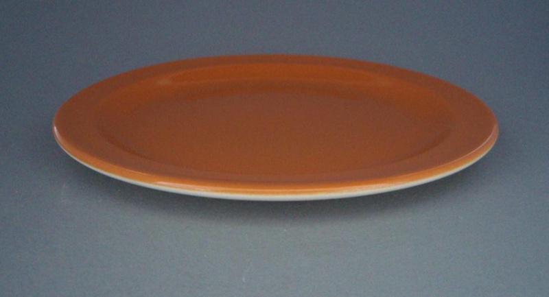 Bread and butter plate - Colour glaze; Crown Lynn Potteries Limited; 1980-1989; 2008.1.2751