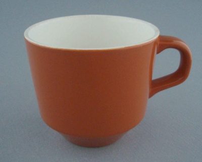 Cup - Colour glaze; Crown Lynn Potteries Limited; 1967-1972; 2008.1.1905