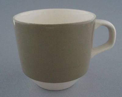 Cup - Carousel pattern; Crown Lynn Potteries Limited; 1967-1972; 2008.1.1906