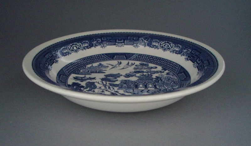 Bowl - Blue Willow pattern; Crown Lynn Potteries Limited; 1983-1989; 2008.1.2206