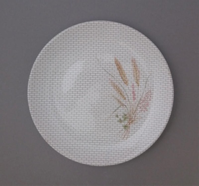 Side plate - Harvest pattern; Crown Lynn Potteries Limited; 1960-1969; 2016.48.2