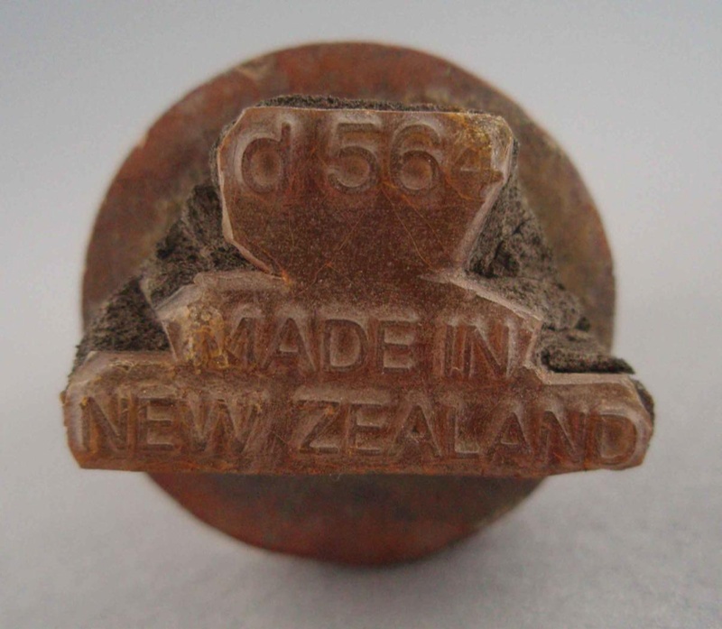 Backstamp - d.554; Crown Lynn Potteries Limited; 1982-1987; 2008.1.2095