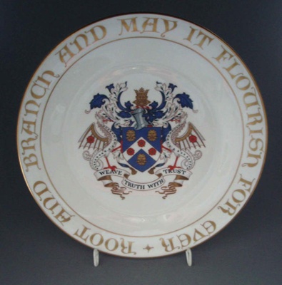 Commemorative plate - Worshipful Company of Weavers; Minton; 1979-1980; 2009.1.782