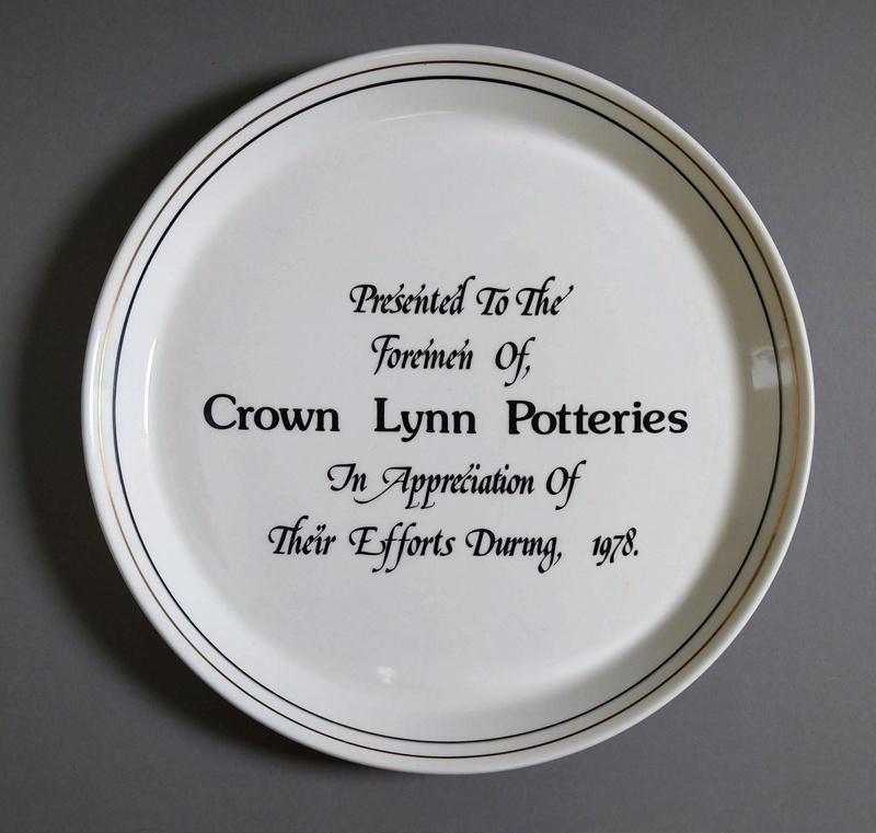 Presentation Plate Crown Lynn Potteries Limited 1978 2016 67 3 Ehive