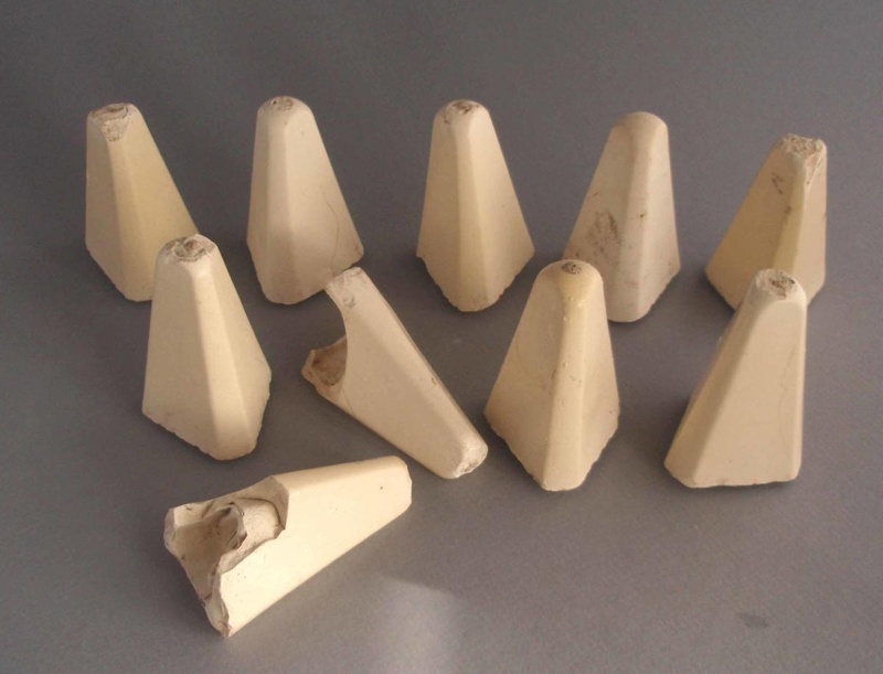 Kiln props; Crown Lynn Potteries Limited; 1940-1970; 2009.1.1650.1-10 ...