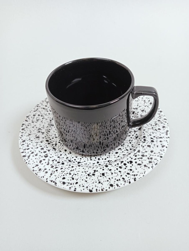 Cup and Saucer - Nouveau; Crown Lynn Potteries Limited; 1987; 2016.48.9