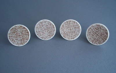 Handle, cupboard or drawer x4; Crown Lynn Technical Ceramics Limited; 1967-1977; 2009.1.1821.1-4