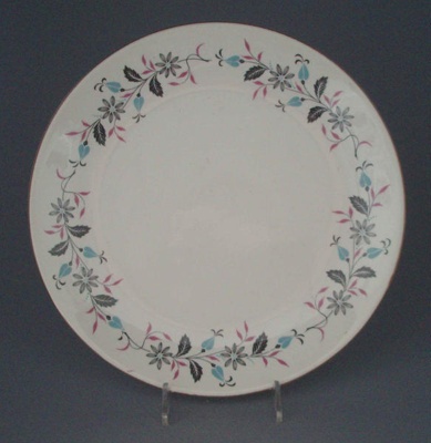 Bread and butter plate - floral; Crown Lynn Potteries Limited; 1958-1965; 2008.1.2055