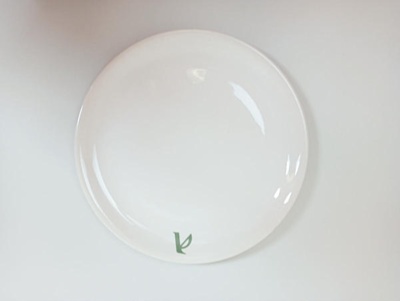 Dinner Plate - Auckland Regional Council; Crown Lynn Potteries Limited; 1983; 2016.48.118