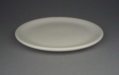 Bread and butter plate - trial; Crown Lynn Potteries Limited; 1967-1989; 2008.1.2531