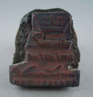 Backstamp - Sonata; Crown Lynn Potteries Limited; 1965-1975; 2008.1.2117