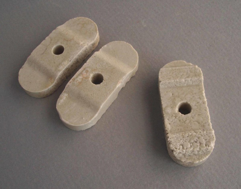Electrical fixtures; Crown Lynn Technical Ceramics Limited; 1940-1975; 2009.1.1772.1-3