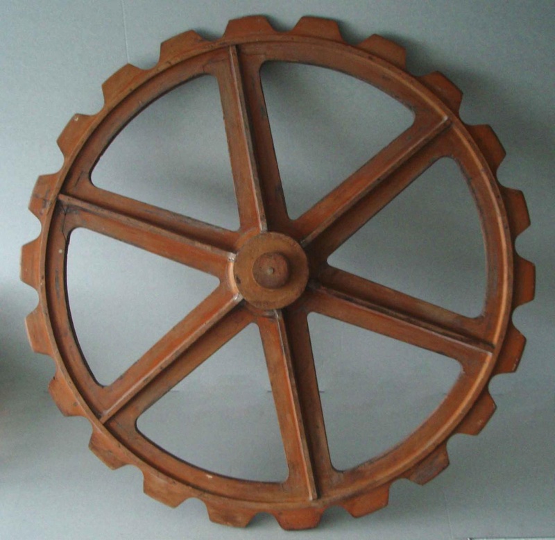 Wooden pattern; Unknown; 1950-1985; 2010.1.123