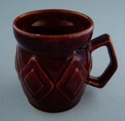 Mug - diamond; Titian Potteries (1965) Limited; 1975-1985; 2008.1.2288