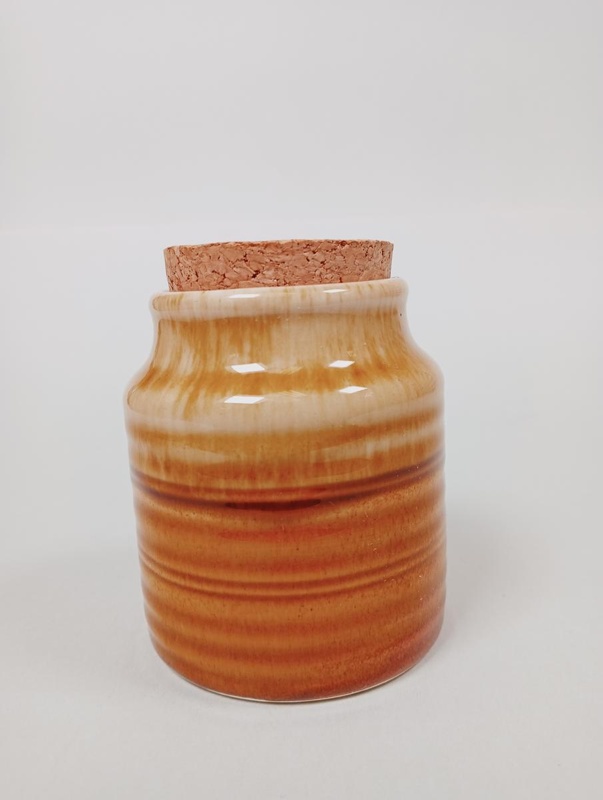 Jar 1178 with cork lid; Crown Lynn Potteries Limited; 1960s-1970s; 2016.48.77