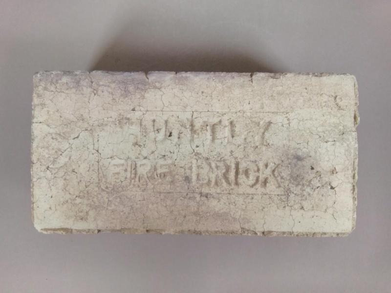 Firebrick; Huntly Brick and Fireclay Company Limited; 1905-1911; 2016.44.73