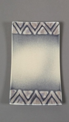 Platter  - geometric; Studio Ceramics NZ Ltd; Circa 2009-Circa 2015; 2017.1.27