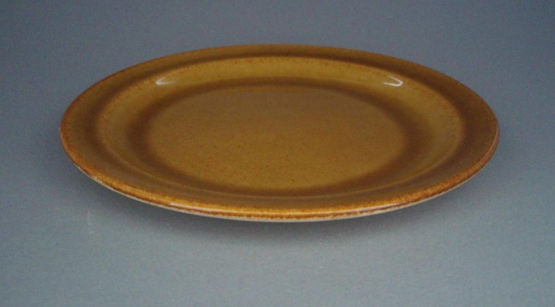 Bread and butter plate - trial; Crown Lynn Potteries Limited; 1980-1989; 2008.1.2756