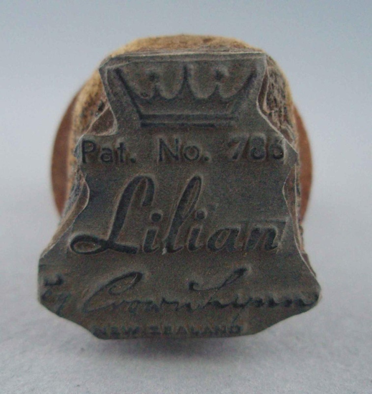 Backstamp - Lilian; Crown Lynn Potteries Limited; 1965-1975; 2008.1.2119