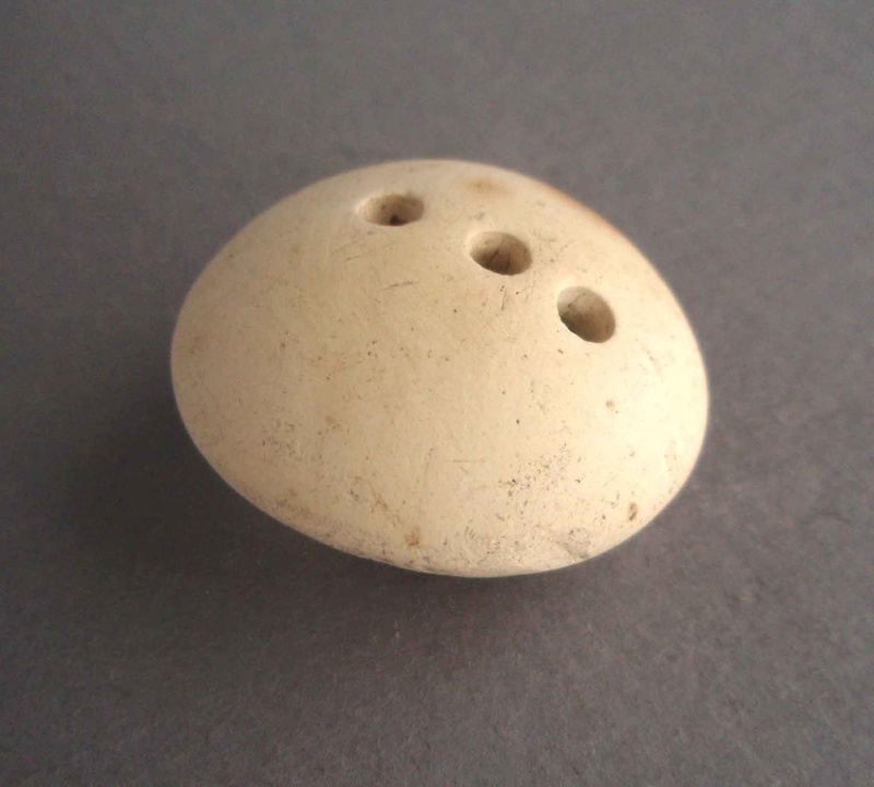 Salt shaker fragment; Crown Lynn Technical Ceramics Limited; 1950-1960; 2010.1.52