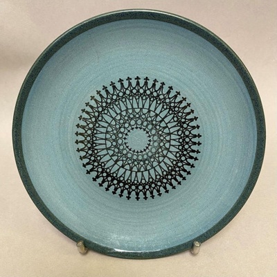 Side plate in Ponui pattern; Crown Lynn Potteries Limited; 1969; 2016.48.144