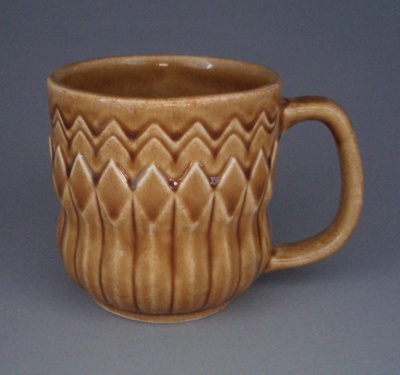 Mug - geometric; Titian Potteries (1965) Limited; 1975-1985; 2008.1.2252