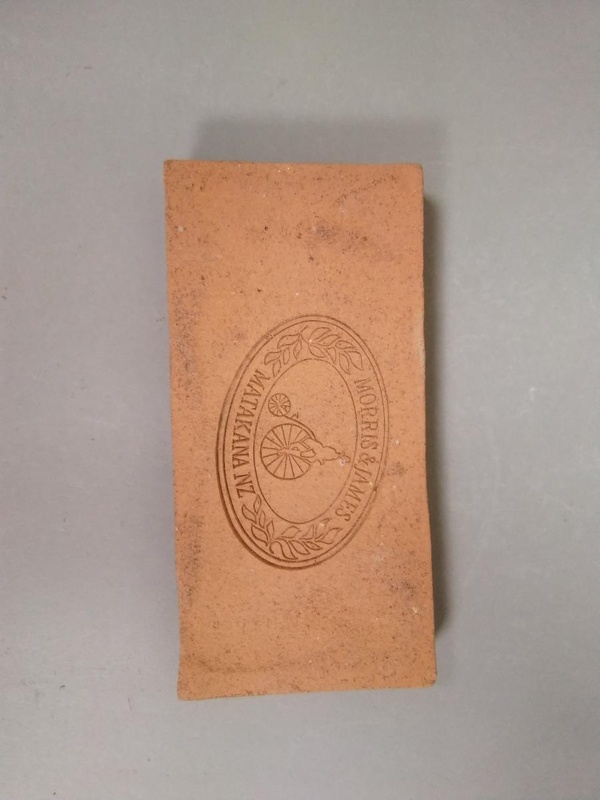 Brick; Morris & James; 2016.44.270